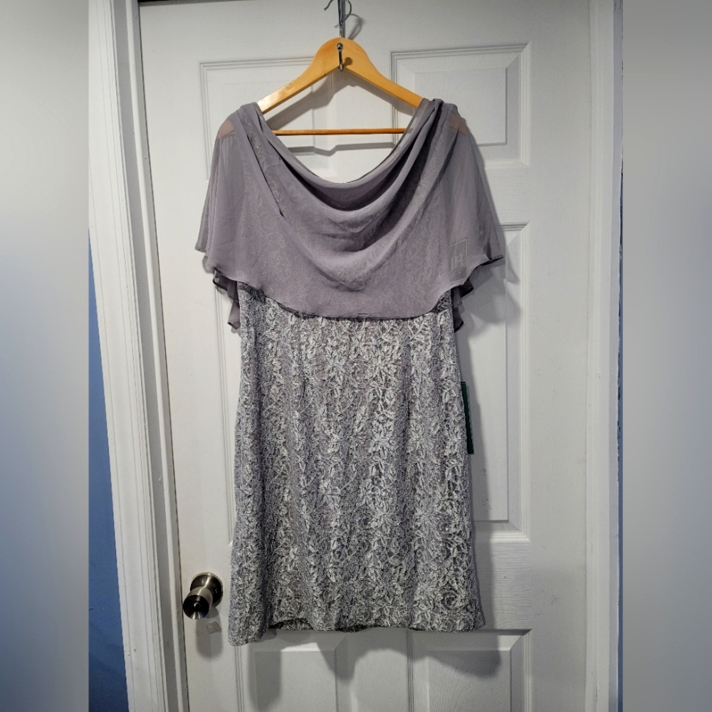 NWT. JH evenings women's midi dress size 16 grey with glitter round neck and sho